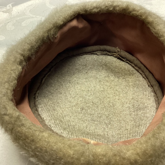 Vintage hat, beautiful with embellishment must see - Picture 4 of 6